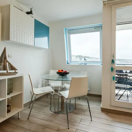 Les Marinas-13 By Interhome *